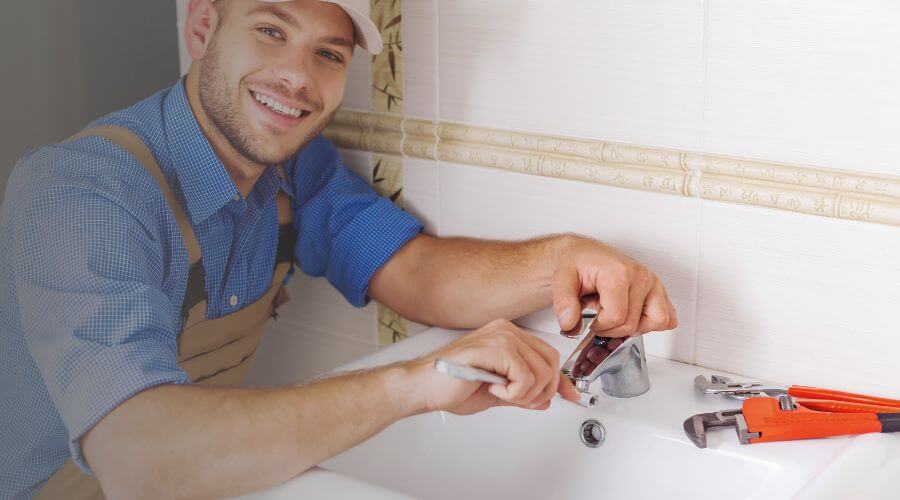 Local tankless water heater installation in West Terre Haute, IN